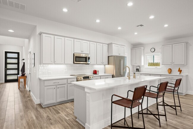 Building Photo - 9825 Evening Canopy Dr