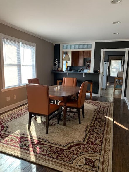 Dining Room - 1029 N Washington St