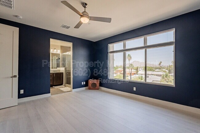 Building Photo - 6850 E McDowell Rd