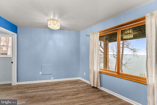 Building Photo - 418 Point Mary Cir