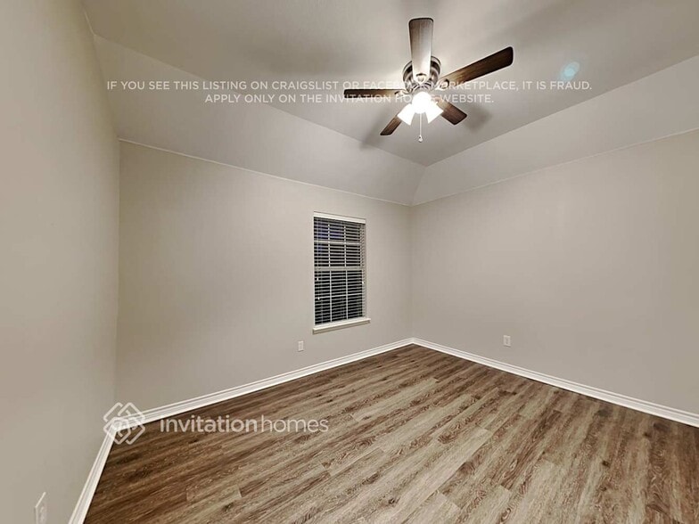 Building Photo - 1037 Shadybrook Ln