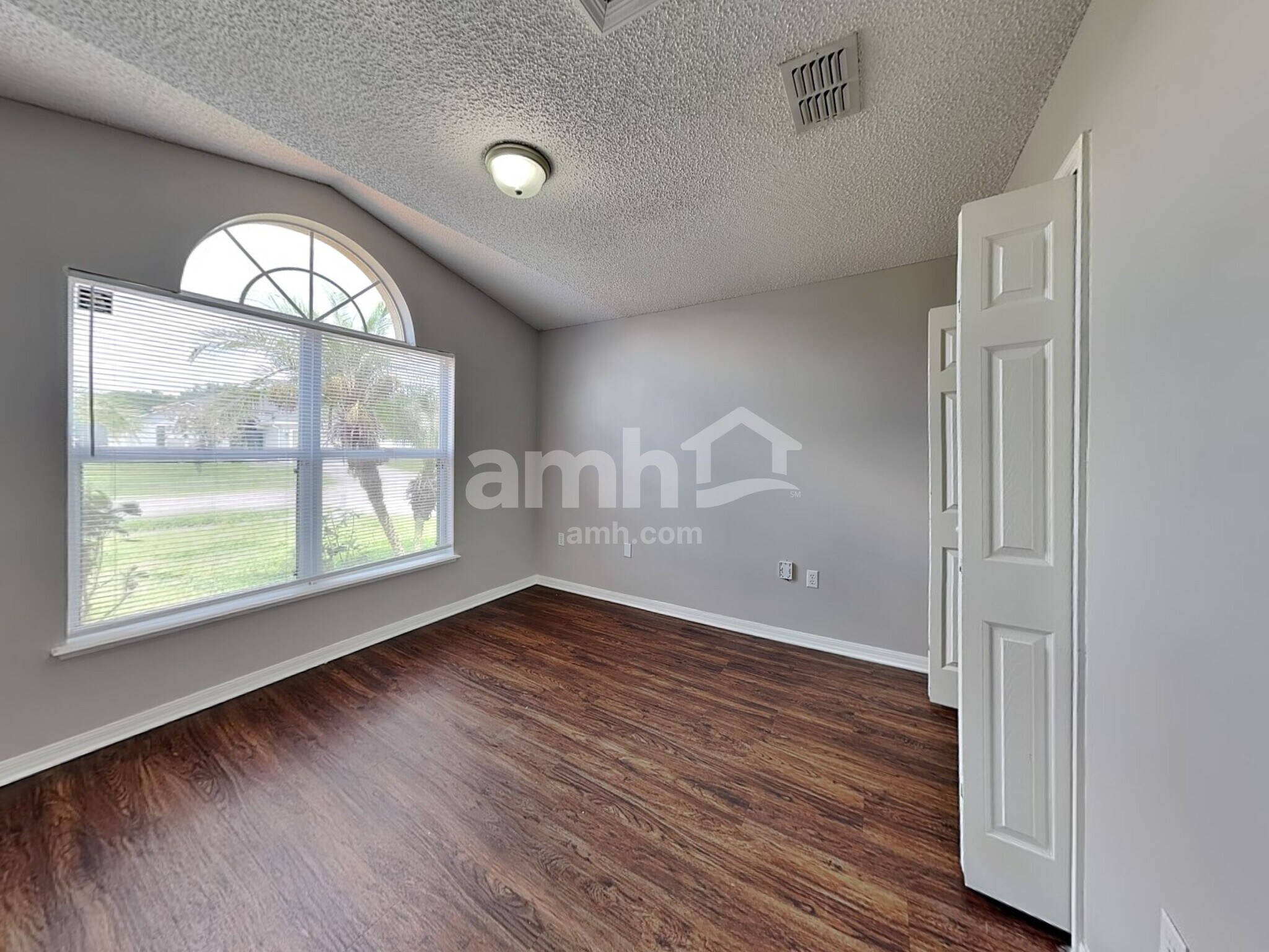 Building Photo - 16918 Corner Hill Ct