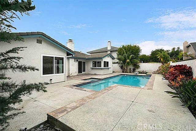 Building Photo - 9561 Rockpoint Dr