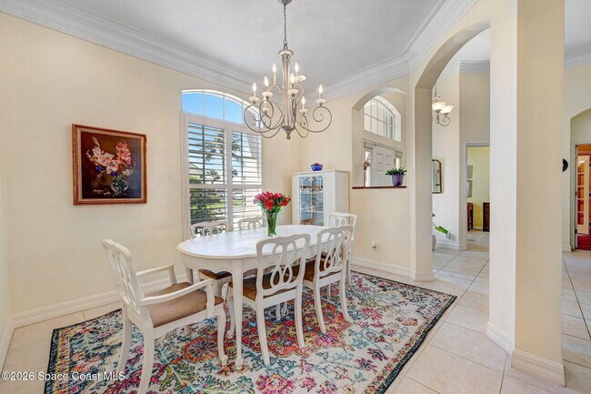 Building Photo - 5327 Solway Dr