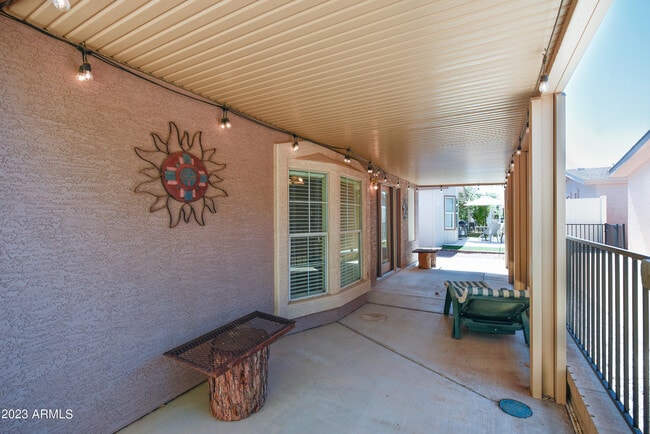 Building Photo - 6178 S Pinehurst Dr