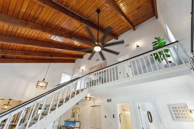 Building Photo - 2541 Southridge Rd