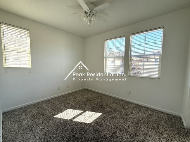 Building Photo - A Beautiful 3bd/2.5ba North Natomas Home with 2-Car Garage!