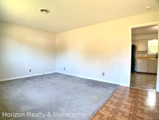 Building Photo - 3 br, 2 bath House - 2707 Dove Ct