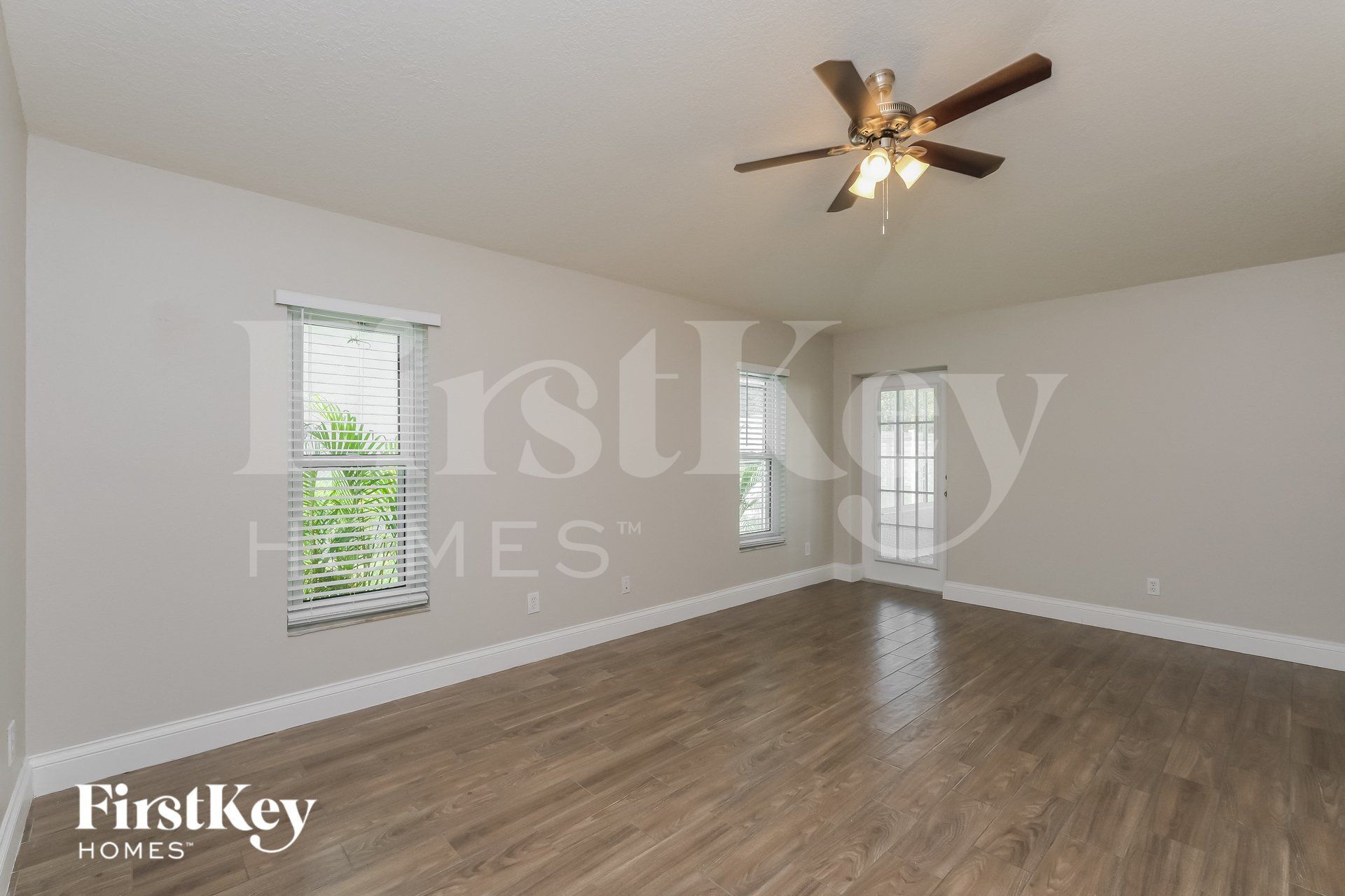 Building Photo - 7536 Regents Garden Way