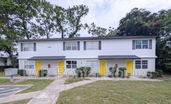 Primary Photo - 2885 Yellow Pine Ct