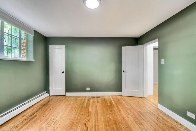 Building Photo - 2233 Kearney St