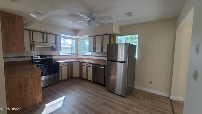 Building Photo - 176 Snowgoose Ct