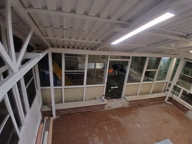 Building Photo - 66 Linden Ave