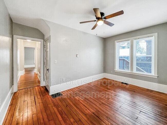 Building Photo - 688 1st Ave