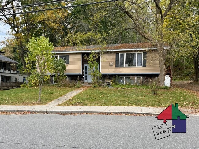 Building Photo - 20 Hubbard St