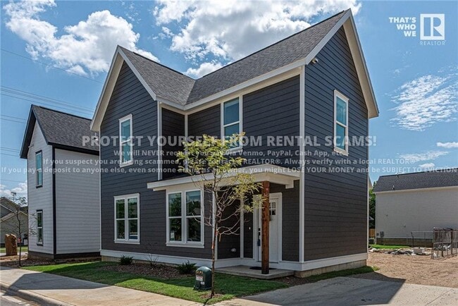Building Photo - 1031 S Laramie Hts