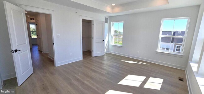 Building Photo - 1726 Blacksmith Wy