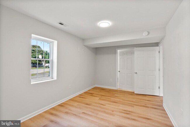 Building Photo - 3301 Sollers Point Rd