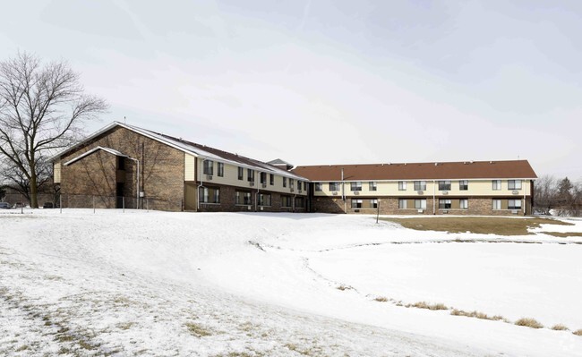 Building Photo - The Gardens