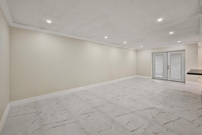 Building Photo - 3336 Quail Close