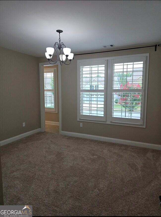 Building Photo - 609 Tulip Poplar Dr