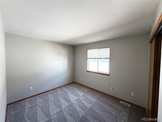 Building Photo - 8773 Pochard St