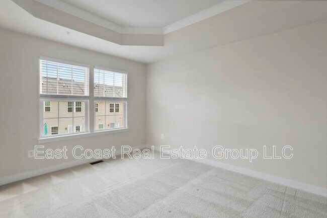 Building Photo - 323 Patterson Pk Rd