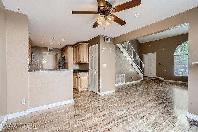 Building Photo - 8417 Sewards Bluff Ave