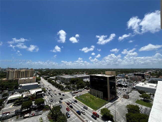 Building Photo - 117 NW 42nd Ave