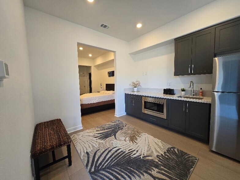 Building Photo - 14106 Angelite Wy