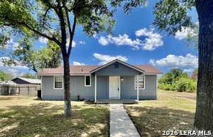 Building Photo - 1142 W Villaret Blvd