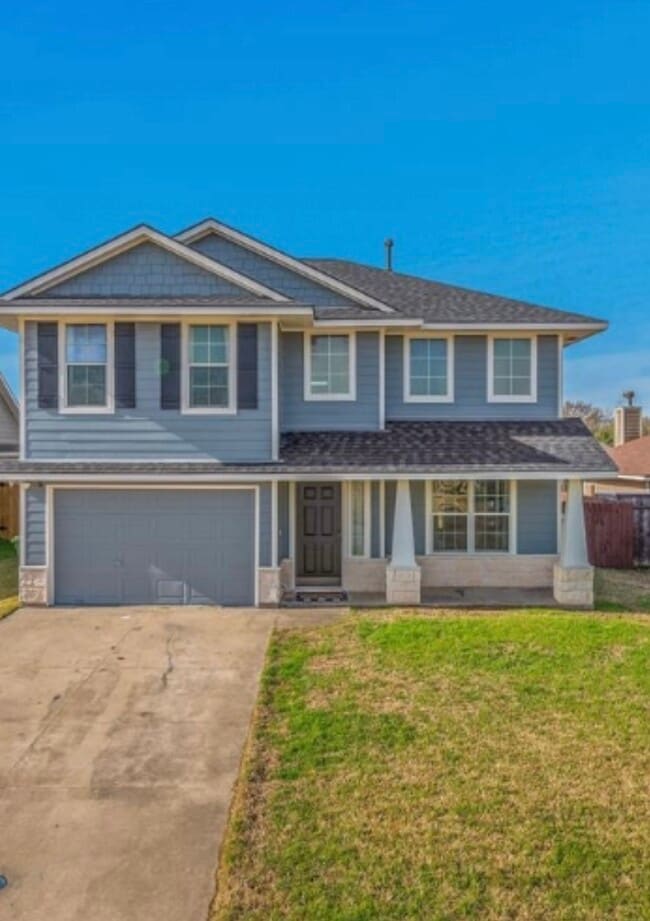 Building Photo - 1600 Kingsgate Dr