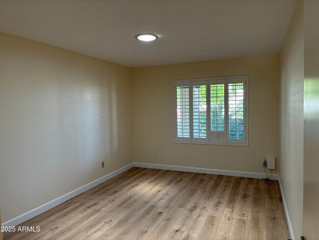 Building Photo - 8437 E San Benito Dr