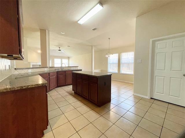 Building Photo - 8441 Little Fawn Ln
