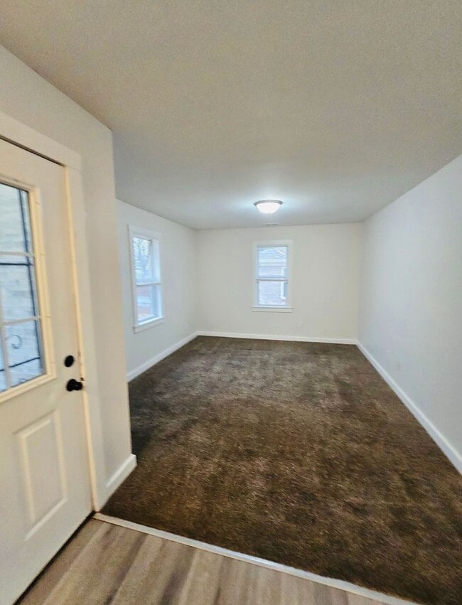 Building Photo - Eastside Four Bedroom Home near 42nd and Shadeland Ave