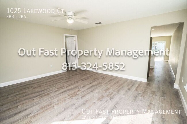 Building Photo - 1025 Lakewood Ct