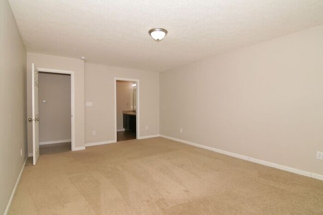 Building Photo - Cozy Updated Ranch