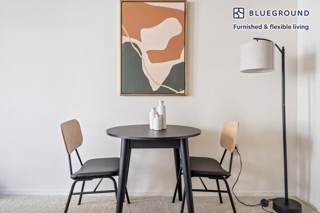 Building Photo - 39370 Civic Center Dr