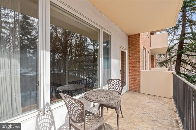 Building Photo - 8101 Connecticut Ave