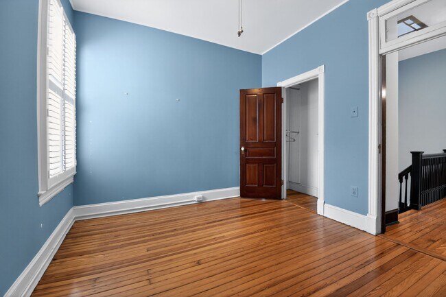 Building Photo - 1319 Massachusetts Ave SE