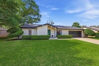Building Photo - 217 E Louella Dr