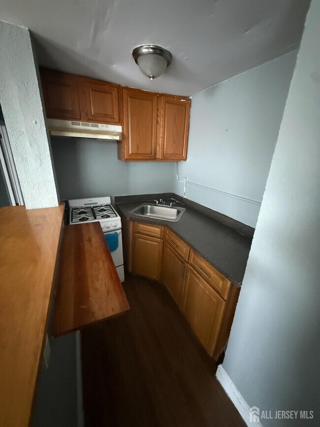 Building Photo - 291 High St