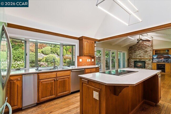 Building Photo - 539 Dalewood Dr