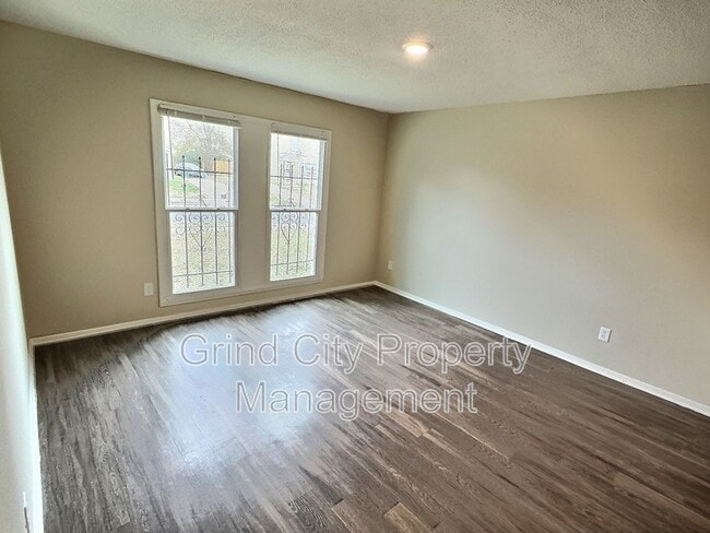 Building Photo - 3411 Brutonwood Cove