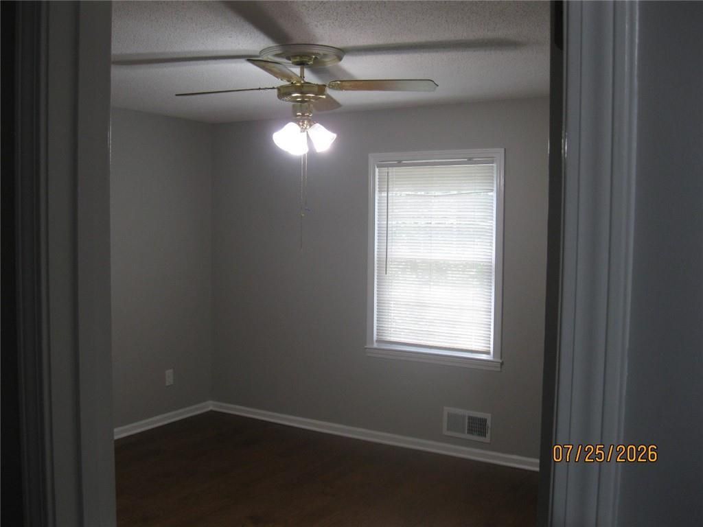 Building Photo - 5159 Stratham Dr