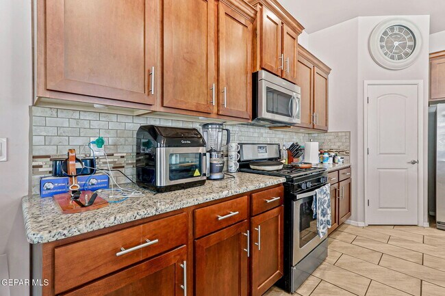 Building Photo - 7425 Autumn Sage Dr