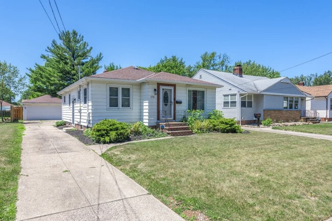 Building Photo - 6536 Lawnwood Ave