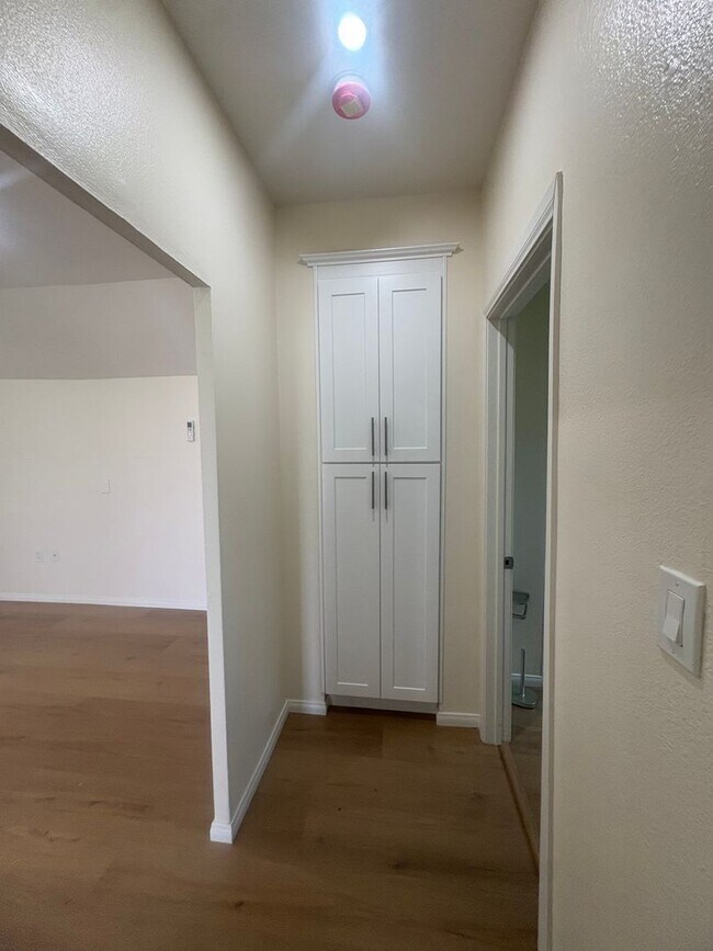 Building Photo - 232-248 Wolff Street