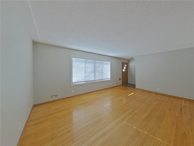 Building Photo - 2606 65th Ave N