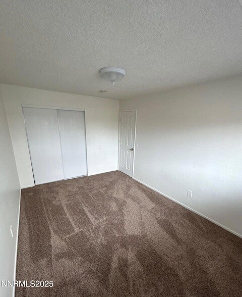 Building Photo - 901 Virbel Ln